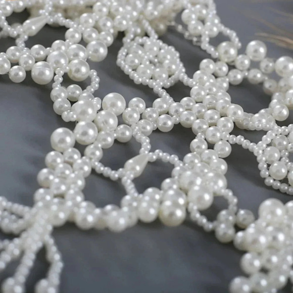 (ON SALE) Women's  Pearl Wedding Shawl Cape - Picture 4 of 4